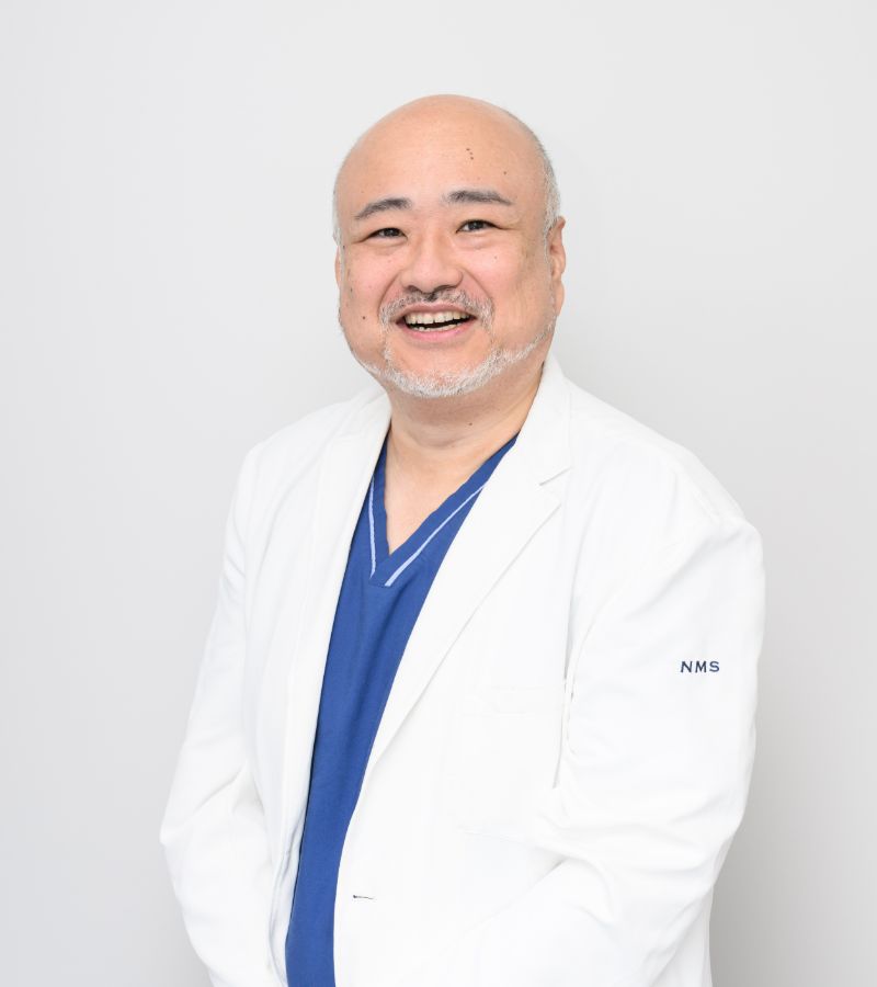 院長写真(トップ)